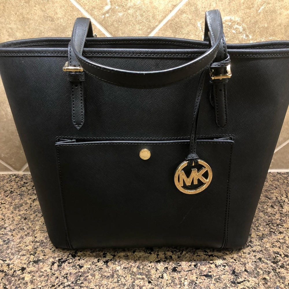 Black Michael Kors bag, large